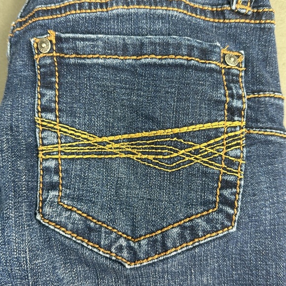 *Rank•45* Dark Wash Mid-Rise Flare Jeans size 25W x 36L - Picture 4 of 9